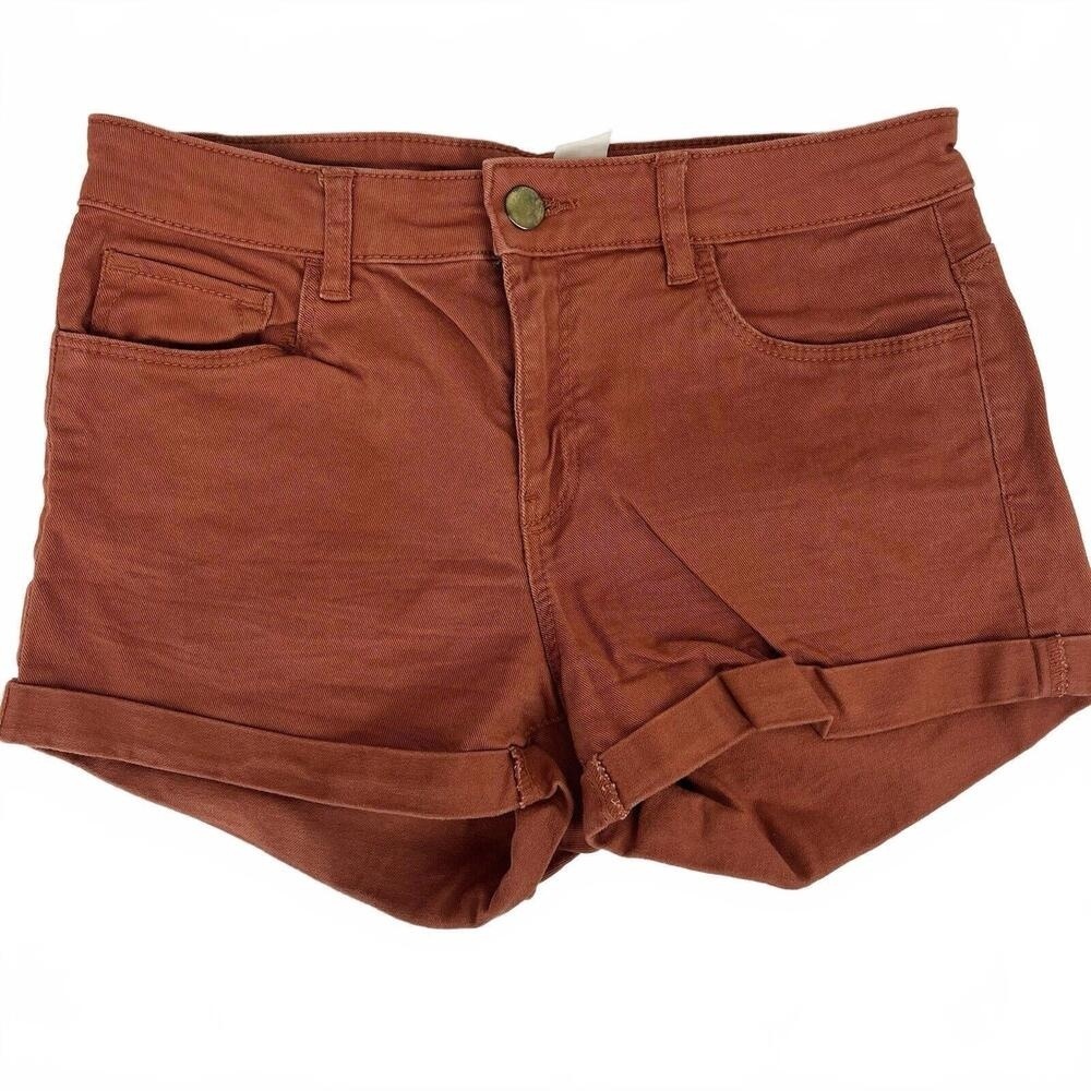 H&M Rust Orange High Waisted Stretch Cuffed 5 Pocket Button Waist Shorts Womens